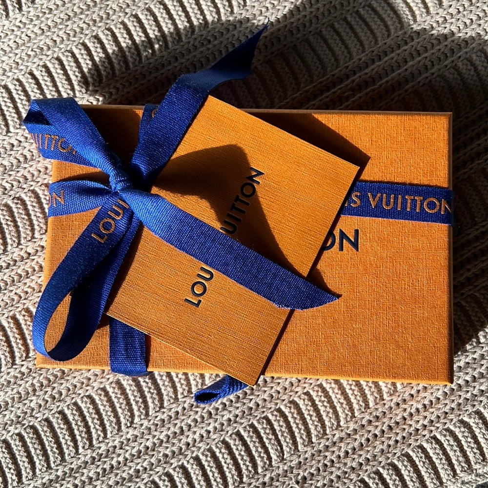 Louis Vuitton gift box ribbon and tag